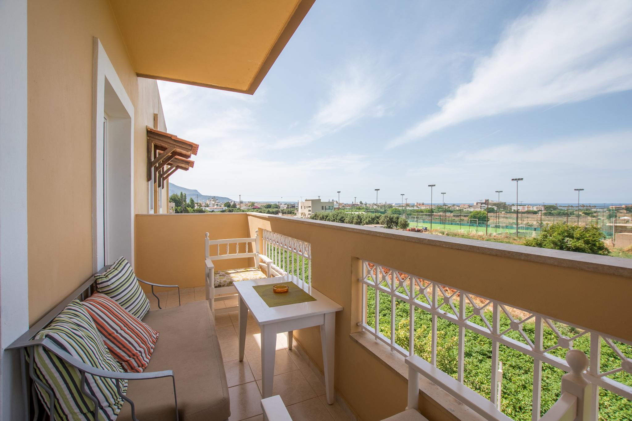 Danelis Studios & Apartments Malia  Bagian luar foto