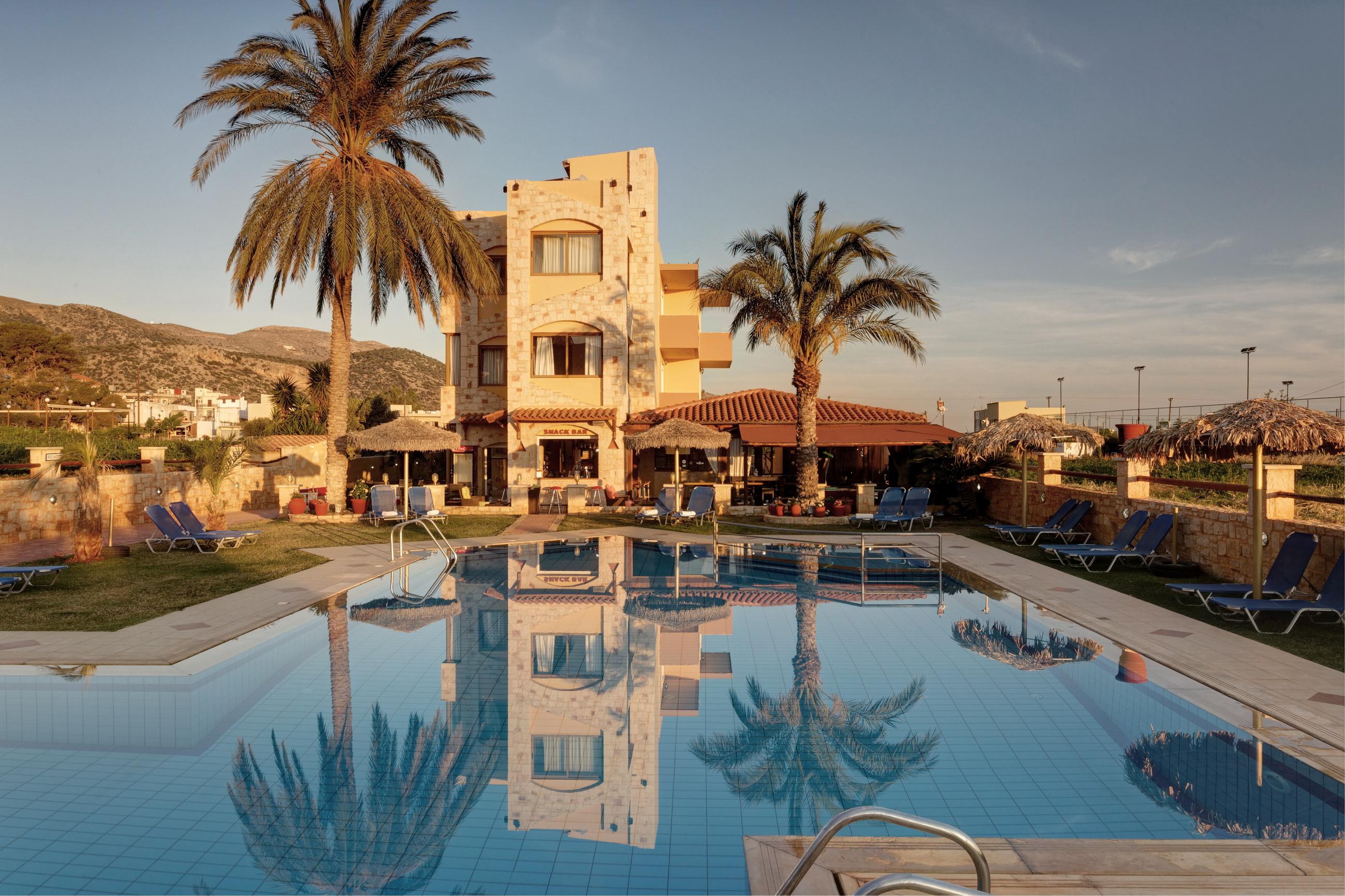 Danelis Studios & Apartments Malia  Bagian luar foto