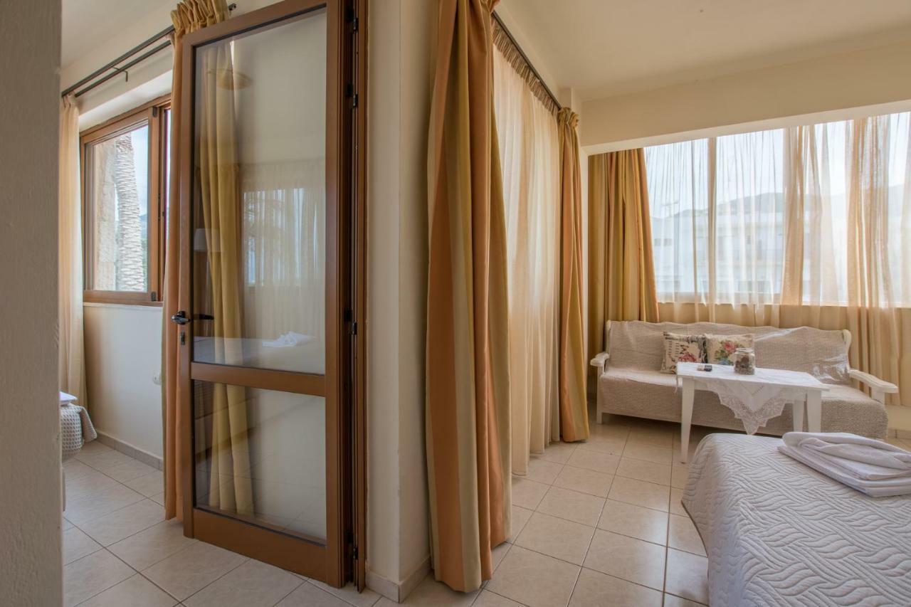 Danelis Studios & Apartments Malia  Bagian luar foto